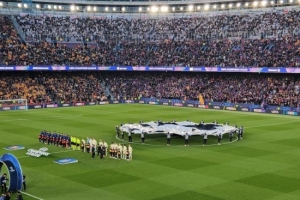 世体：为让路诺坎普球场安装顶棚工程，巴萨或将起用临时主场 - 资讯配图