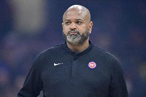 森林狼三分43中9！比克斯塔夫：我们没给对手太多空位三分机会 - 资讯配图