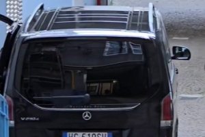 记者:19岁前锋安德烈·科斯蒂奇接受米兰的体检 - 资讯配图