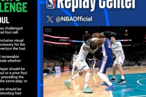 似乎没赚啥！恩比德被吹犯规 76人挑战成功改鲍尔犯规&恩比德技犯 - 资讯配图