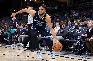 可圈可点！吕佩尔首发10中6拿到14分4板 三分3中2 - 资讯配图