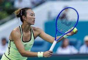 WTA最新排名:郑钦文下降4位至第30位,王欣瑜第34位 - 资讯配图