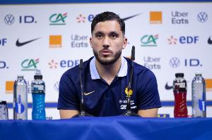 谢尔基：南美球队对抗非常强悍，这或许会给我们敲响世界杯的警钟 - 资讯配图