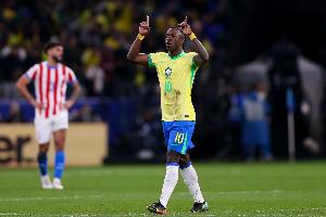 世体:维尼修斯因疲劳而不适,但希望出战克罗地亚证明自己 - 资讯配图