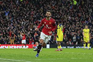 记者：曼联非常想留下B费，但有沙特和欧洲顶级球队对球员有意 - 资讯配图