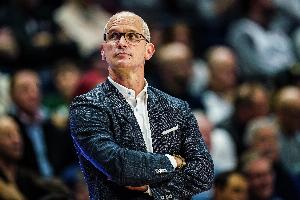 丹·赫尔利:在康大我们不怎么赢得“人气竞赛” 我们只赢总冠军 - 资讯配图