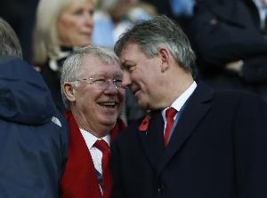 太阳报:曼联传奇罗布森成立财务机构,帮助球员避免被骗钱 - 资讯配图