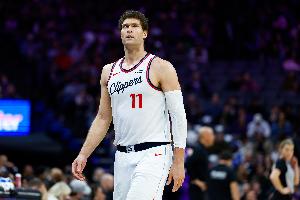 禁区守护神！大洛生涯盖帽总数超越大本 独居NBA历史第14位 - 资讯配图