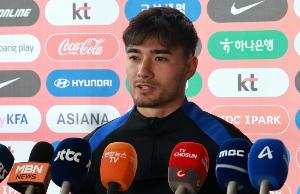 韩媒：归化球员卡斯特罗普因伤无法出战，退出本期韩国队名单 - 资讯配图