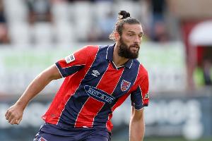 率队两连胜！卡罗尔：执教从来不是我想做的，我想每天都能踢球 - 资讯配图