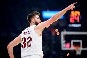 爵湖勇！队记：迪恩·韦德&泰森因伤未随队出征将缺席三连客 - 资讯配图