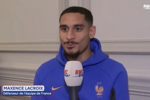 拉克鲁瓦：本希望本场比赛不丢球，主帅德尚满意我们取得两连胜 - 资讯配图