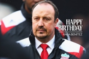 贝尼特斯今天迎来66岁生日，利物浦官推发文祝福：生日快乐，拉法 - 资讯配图