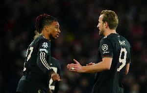 凯恩：奥利塞现在是当世最强边锋，他和迪亚斯是拜仁的核心球员 - 资讯配图