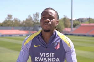 卢克曼：阿尔瓦雷斯有能力改变比赛局势，格列兹曼堪称足球界传奇 - 资讯配图