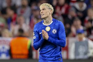 邮报：曼联最初希望7000万镑卖加纳乔，切尔西还价后4000万镑成交 - 资讯配图