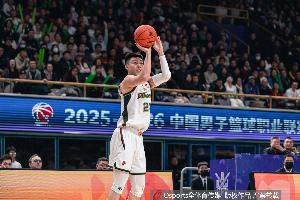 外线哑火！辽宁半场三分11投仅1中 命中率只有9.1% - 资讯配图
