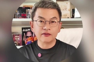 苏群：希望勇士能引进像字母哥这样的球员 帮库里再冲一把 - 资讯配图