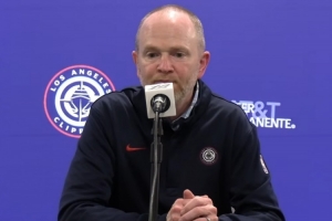 弗兰克：球队充斥着愤怒&沮丧&失望情绪 这也让我们下定决心进步 - 资讯配图