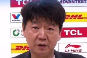 邱彪：深圳缺少核心贺希宁 困难时期感谢大家信任胜利献给球迷 - 资讯配图
