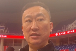 刘维伟谈新援基诺内斯：前两天在倒时差 这两场比赛给他适应CBA - 资讯配图