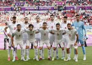 为备战2026世界杯,伊朗队征召30名球员参加集训 - 资讯配图