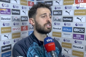 B席谈多纳鲁马失误：人总会犯错，下半场凭借他的扑救我们才能赢 - 资讯配图