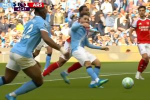 有点小动作谢尔基突破后被加布在后脑勺上来了一下，捂头倒地 - 资讯配图