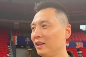 卢伟：我们非常相信现有的四个外援 但目前伤病是最大的困难 - 资讯配图