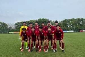 青少年足球联赛男子（U17组）开赛 海港U17队2:1浙江U17队 - 资讯配图