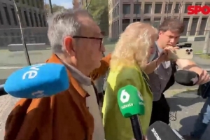 前同事：内格雷拉根本不可能授意任何一名裁判，让其吹罚偏向巴萨 - 资讯配图
