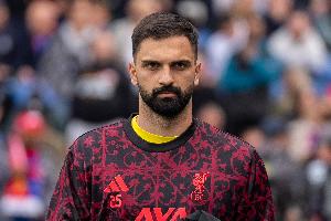 格鲁吉亚足球博主：马马尔达什维利伤口已缝合，三周内恢复训练 - 资讯配图